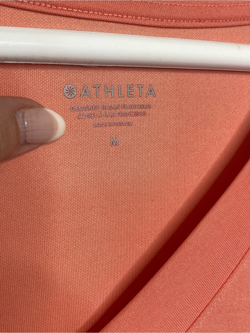 ATHLETA Coral V-Neck Long Sleeve Pullover Sweatshirt size medium - Soft & Cozy - Picture 4 of 4